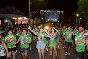 Carnaval 2024: Bloco Sambar&Love na Avenida-segunda 12/02   