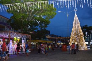 ACIA SR na Praa da Matriz sexta, 21/12, Papai Noel e Shows!